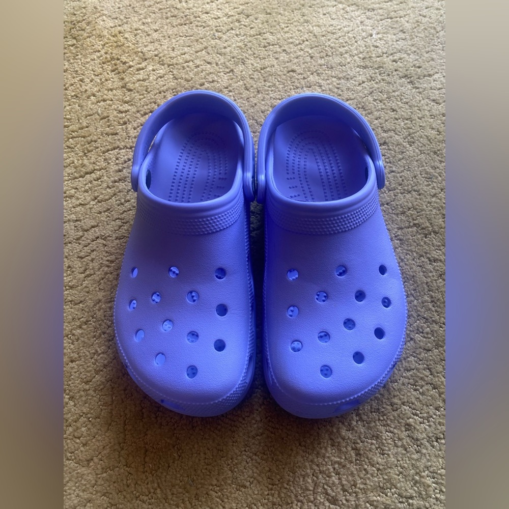 EUC crocs
